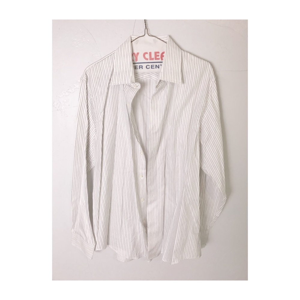 APT.9 Men’s long sleeve striped button up Size M